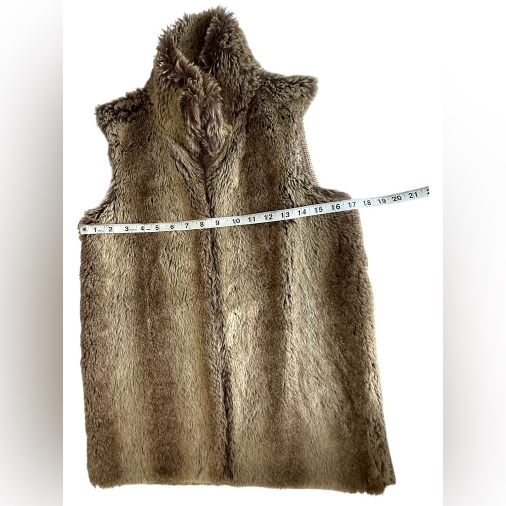 Kardashian Kollection Faux Fur Vest S Cream Knit Back Rabbit Style Open Front - Picture 10 of 11